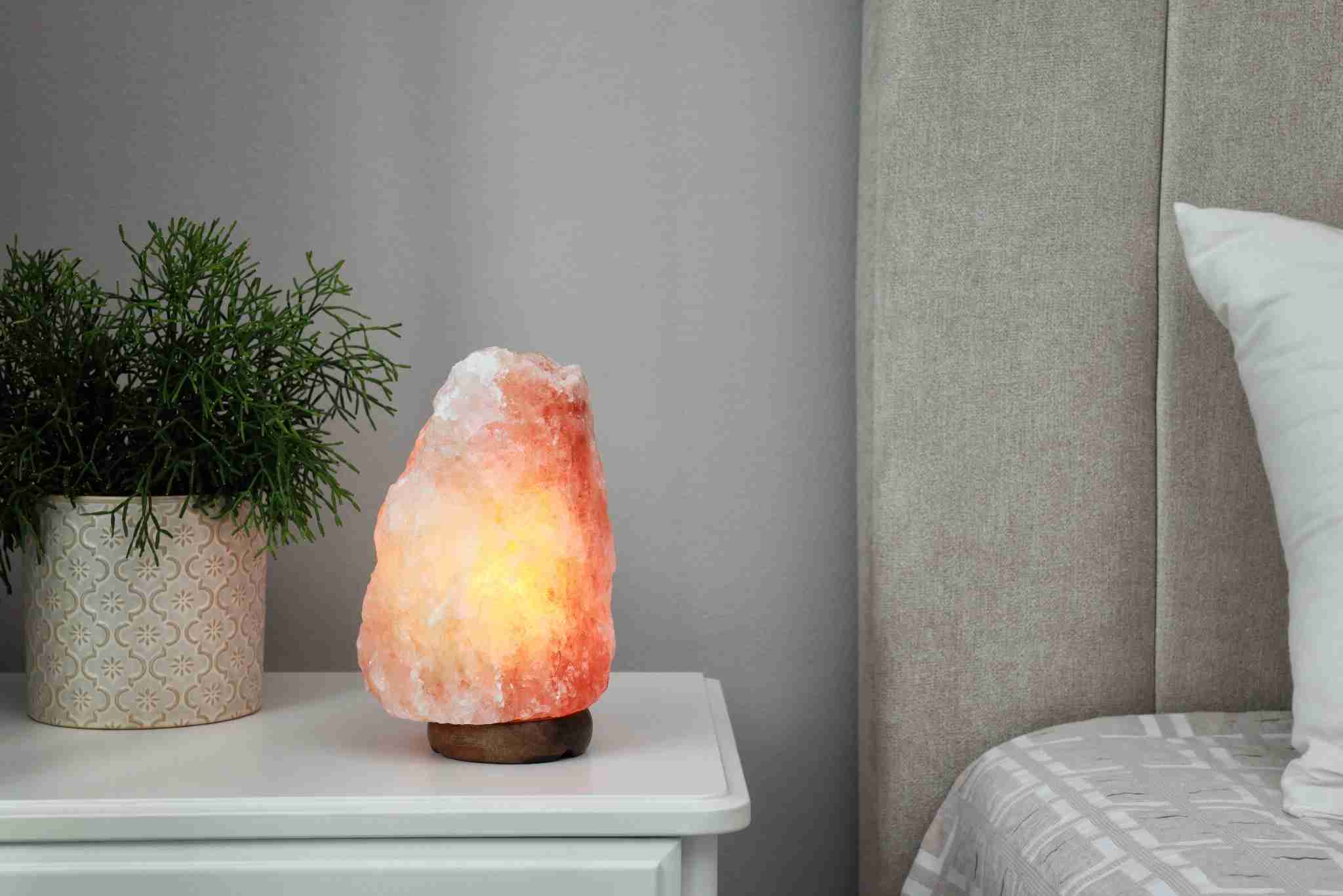 Salt stone lamp benefits